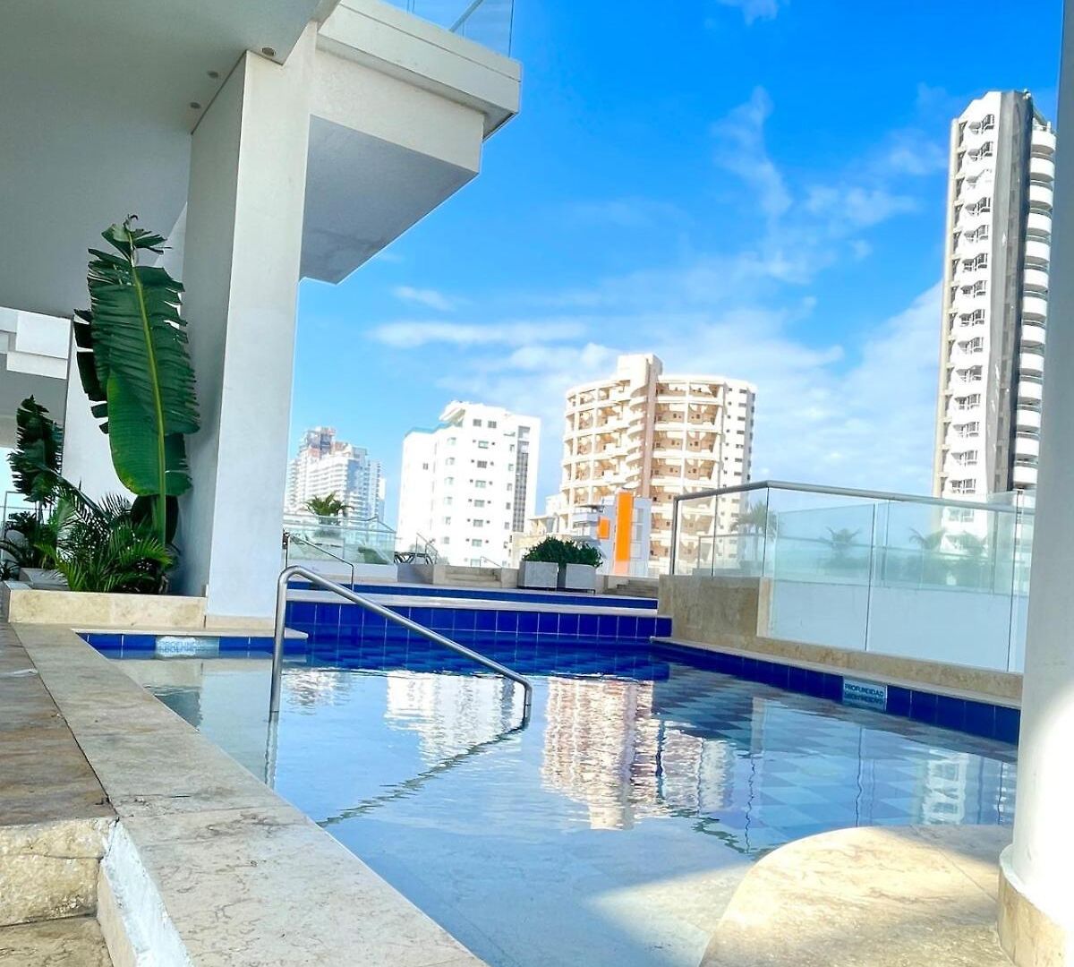 Apartamento A Pasos Del Mar Y Centro En Cartagena, Piscina Sauna&turco Cartagena