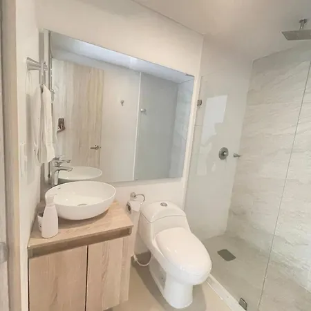 Apartamento A Pasos Del Mar Y Centro En Cartagena, Piscina Sauna&turco