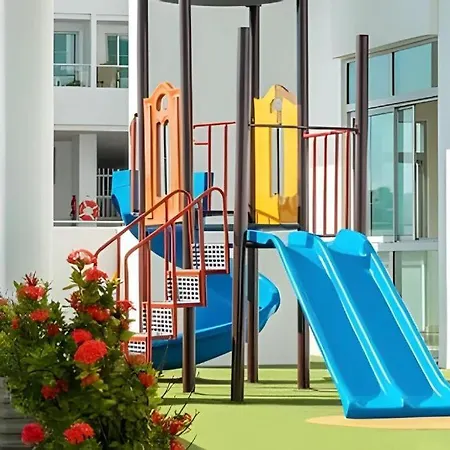 Apartamento A Pasos Del Mar Y Centro En Cartagena, Piscina Sauna&turco Cartagena